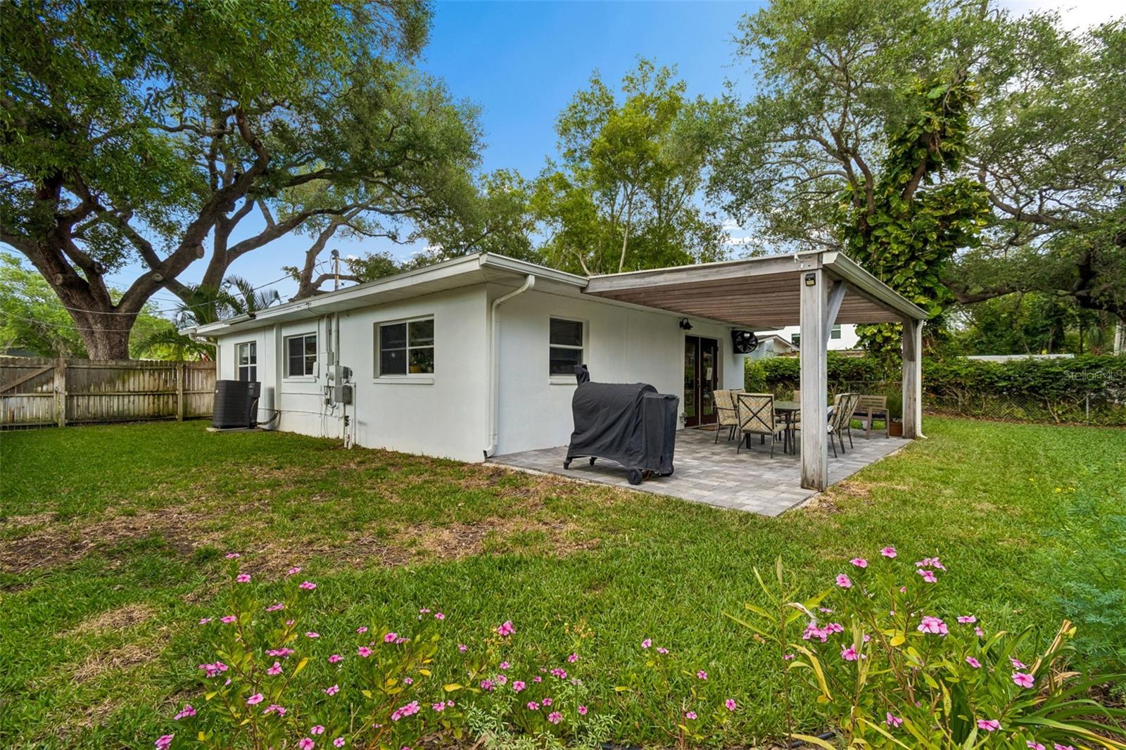 BAYHILL ESTATES 2ND ADD - Residential