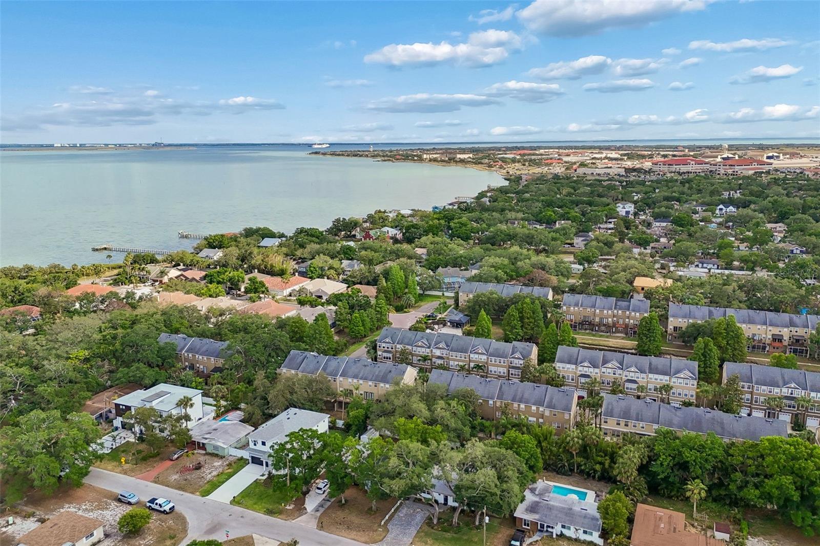 BAYHILL ESTATES 2ND ADD - Residential