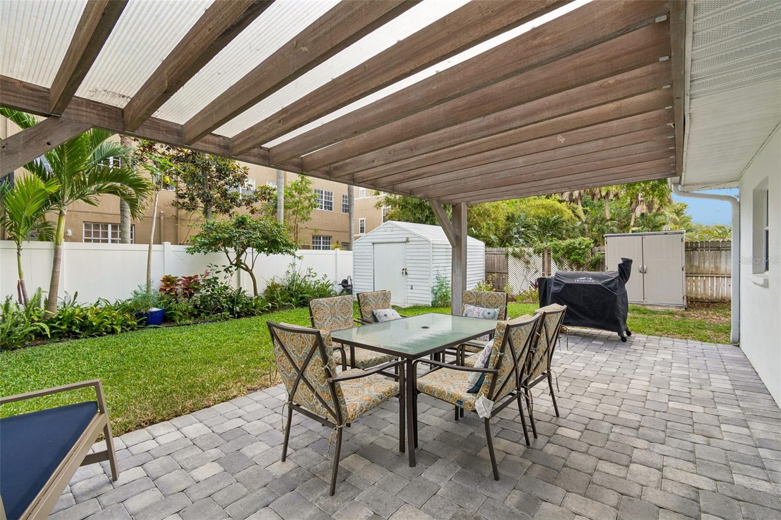 BAYHILL ESTATES 2ND ADD - Residential
