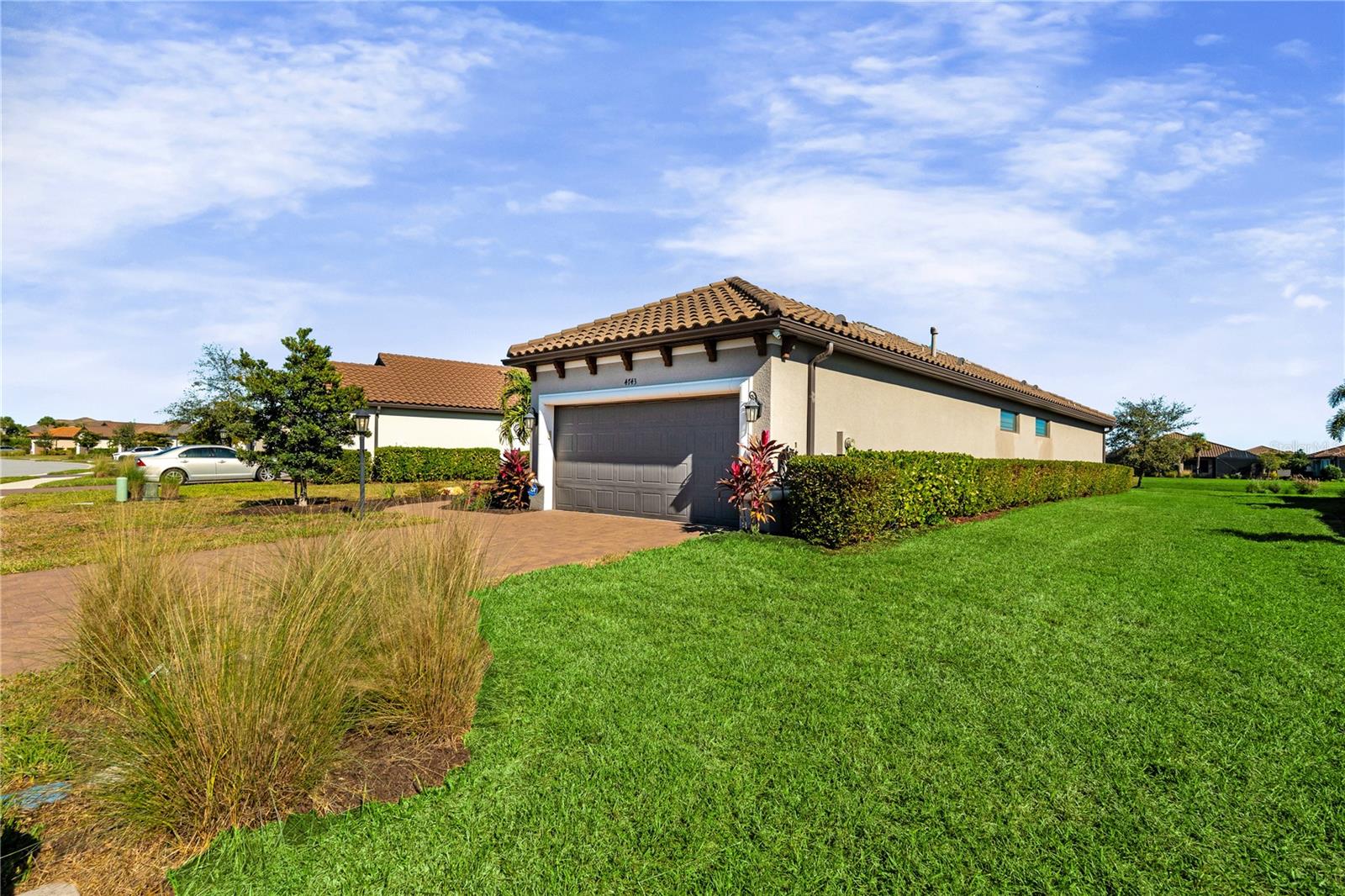 AZARIO ESPLANADE PH II SUBPH C-O - Residential