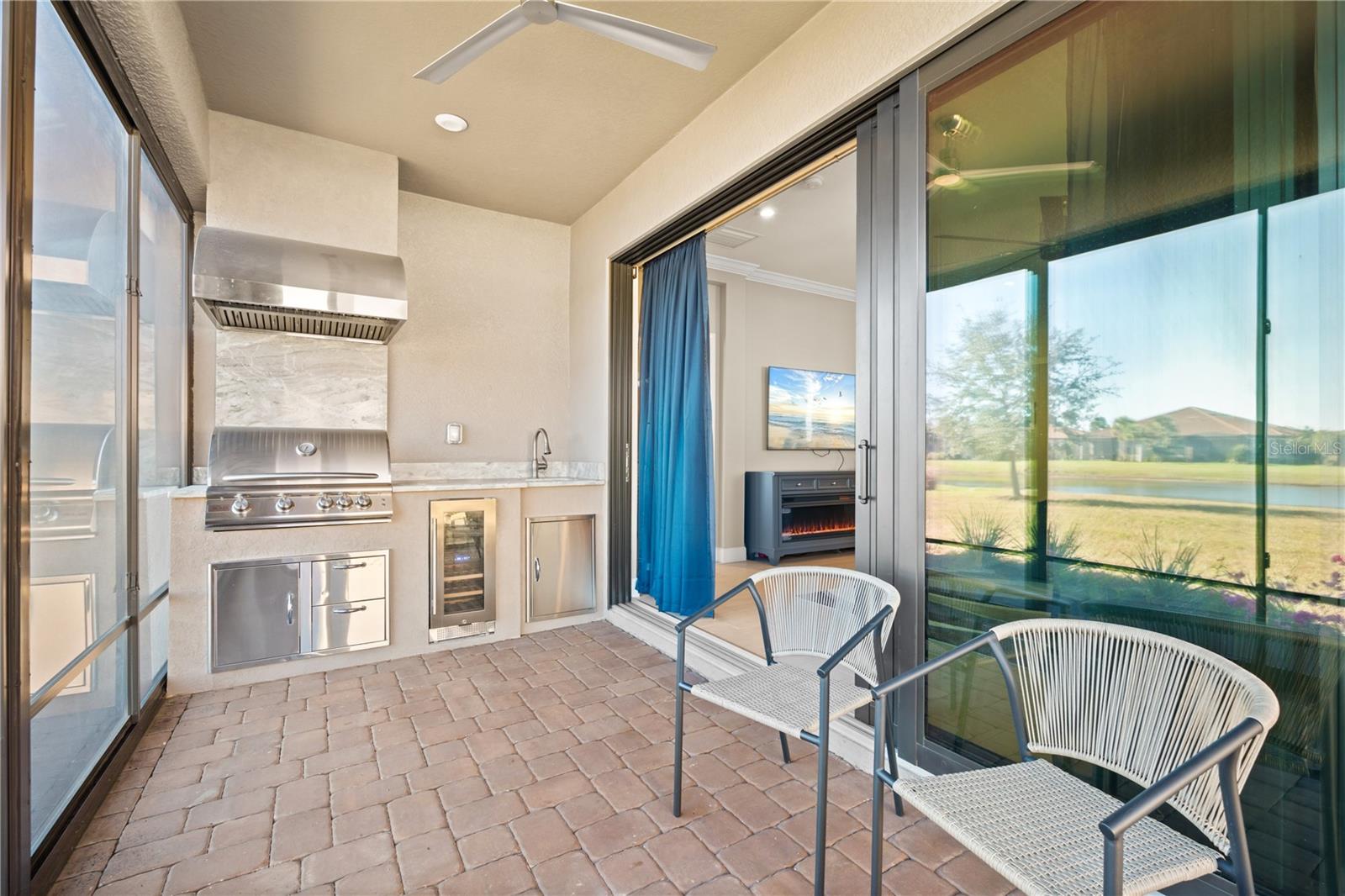 AZARIO ESPLANADE PH II SUBPH C-O - Residential