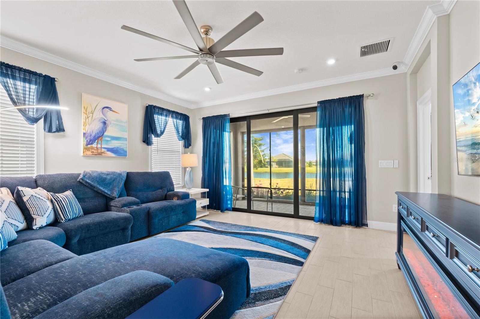 AZARIO ESPLANADE PH II SUBPH C-O - Residential