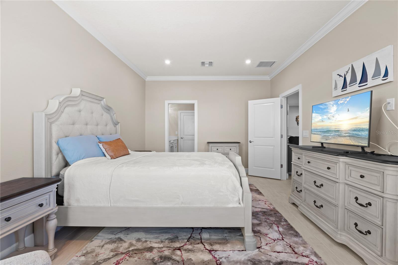 AZARIO ESPLANADE PH II SUBPH C-O - Residential