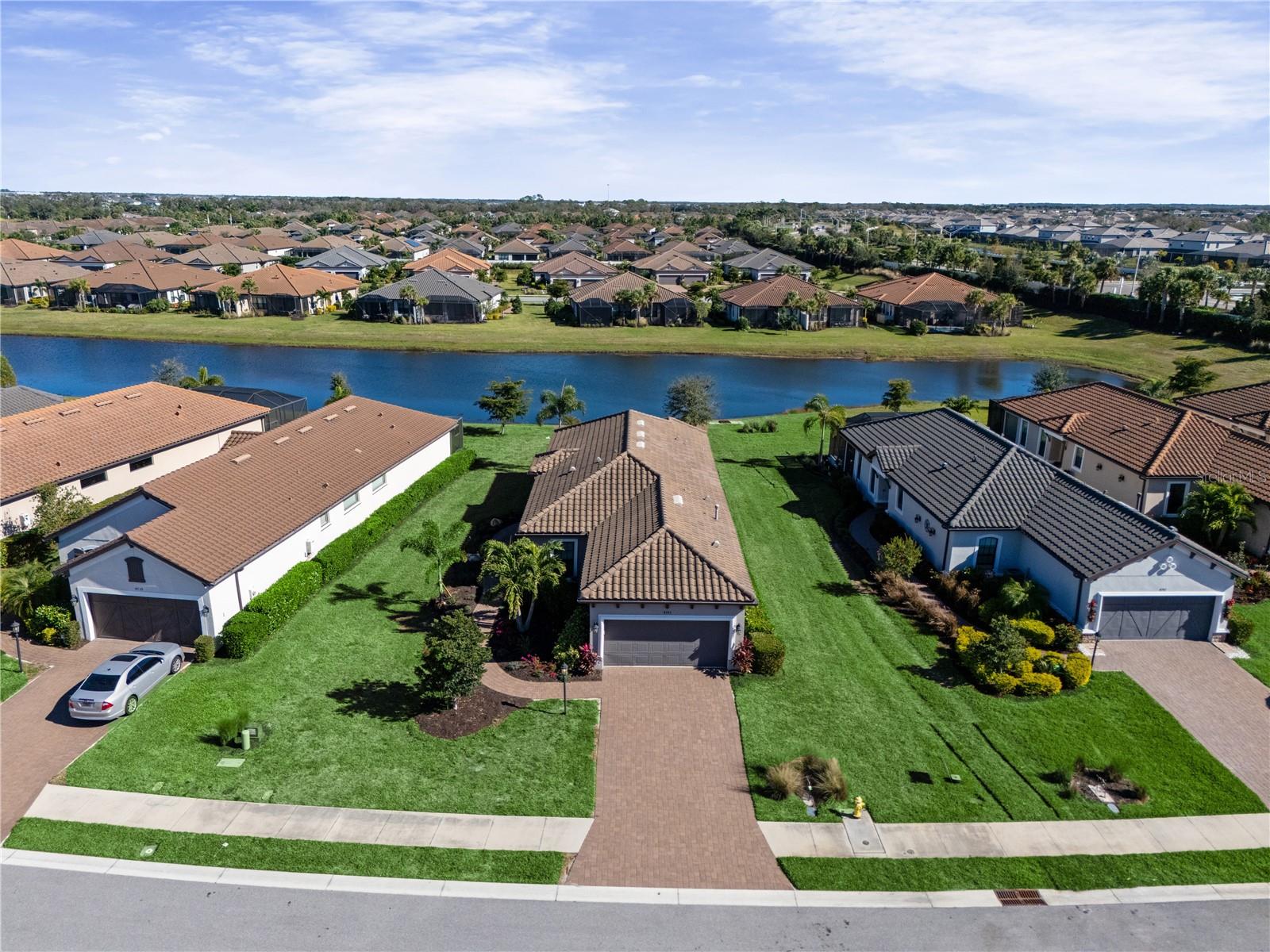 AZARIO ESPLANADE PH II SUBPH C-O - Residential