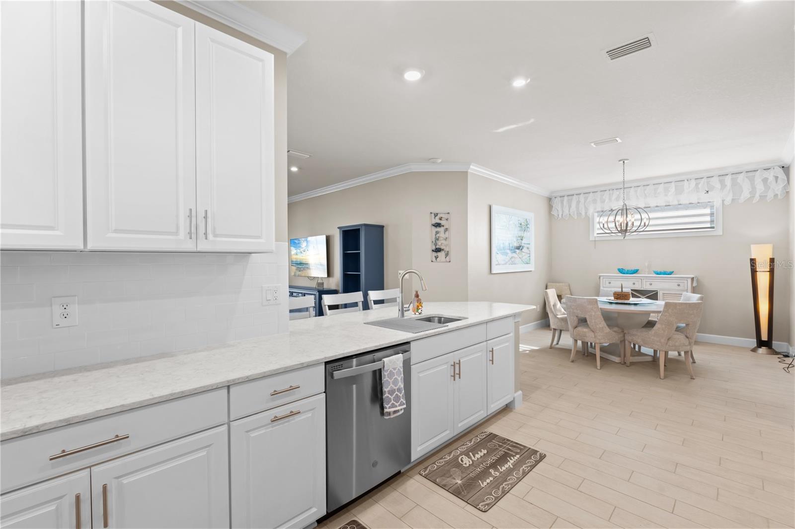 AZARIO ESPLANADE PH II SUBPH C-O - Residential