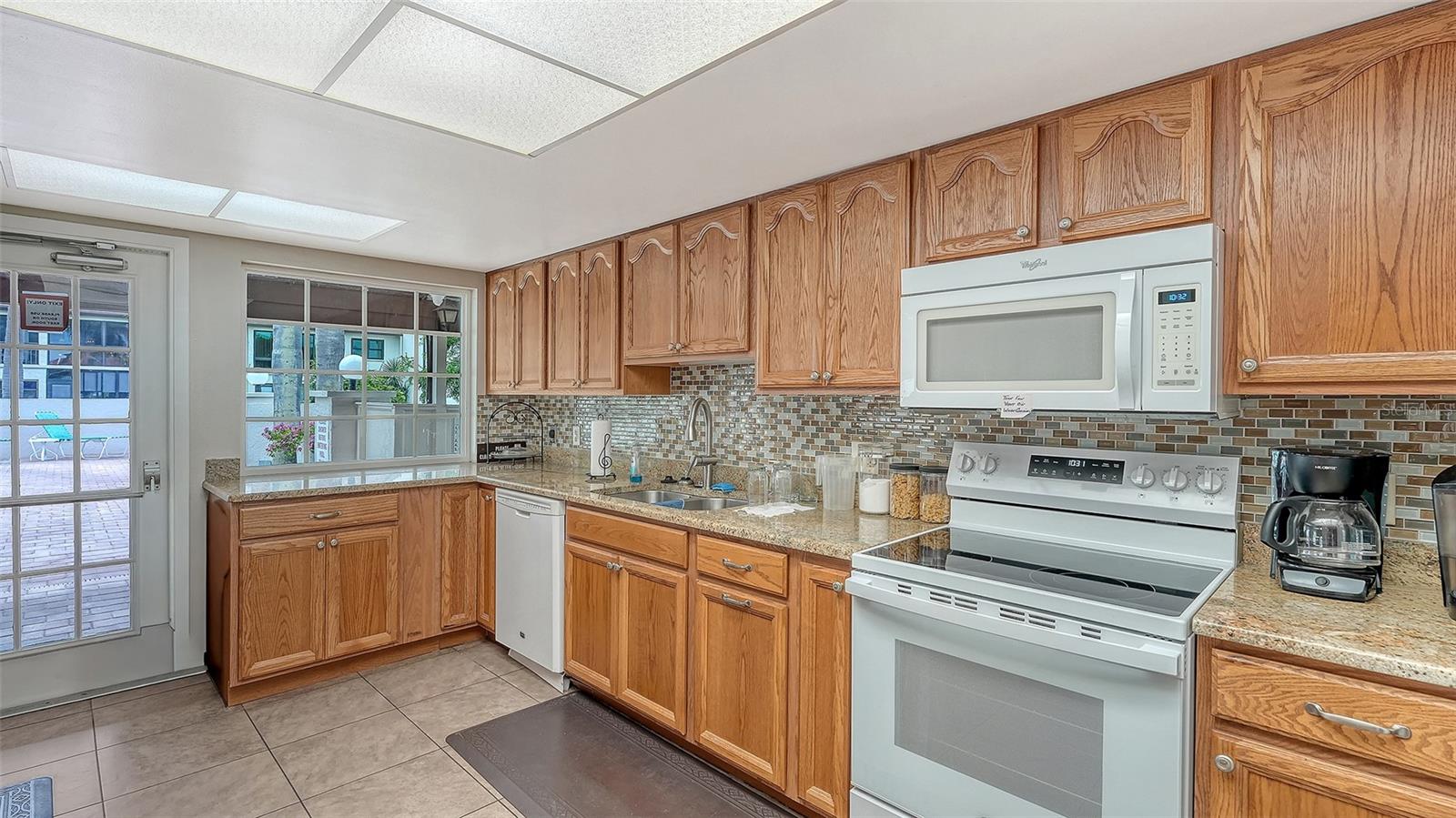 COUNTRY VILLAGE SECTION 4 - Residential