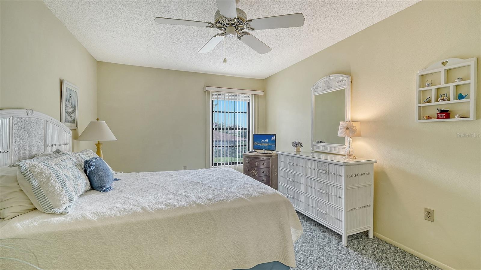 COUNTRY VILLAGE SECTION 4 - Residential