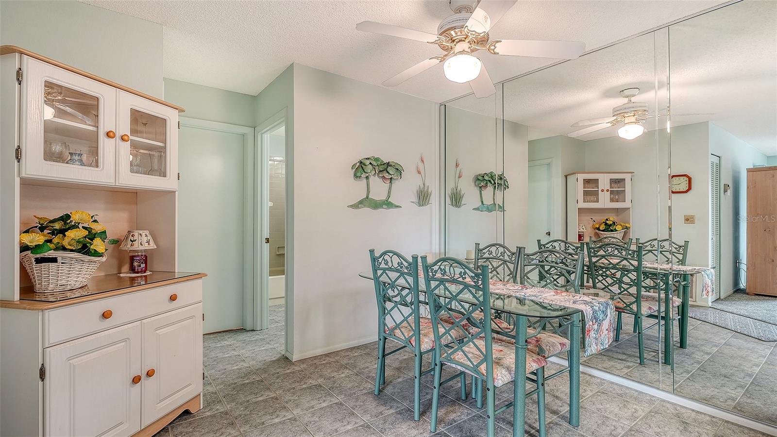 COUNTRY VILLAGE SECTION 4 - Residential