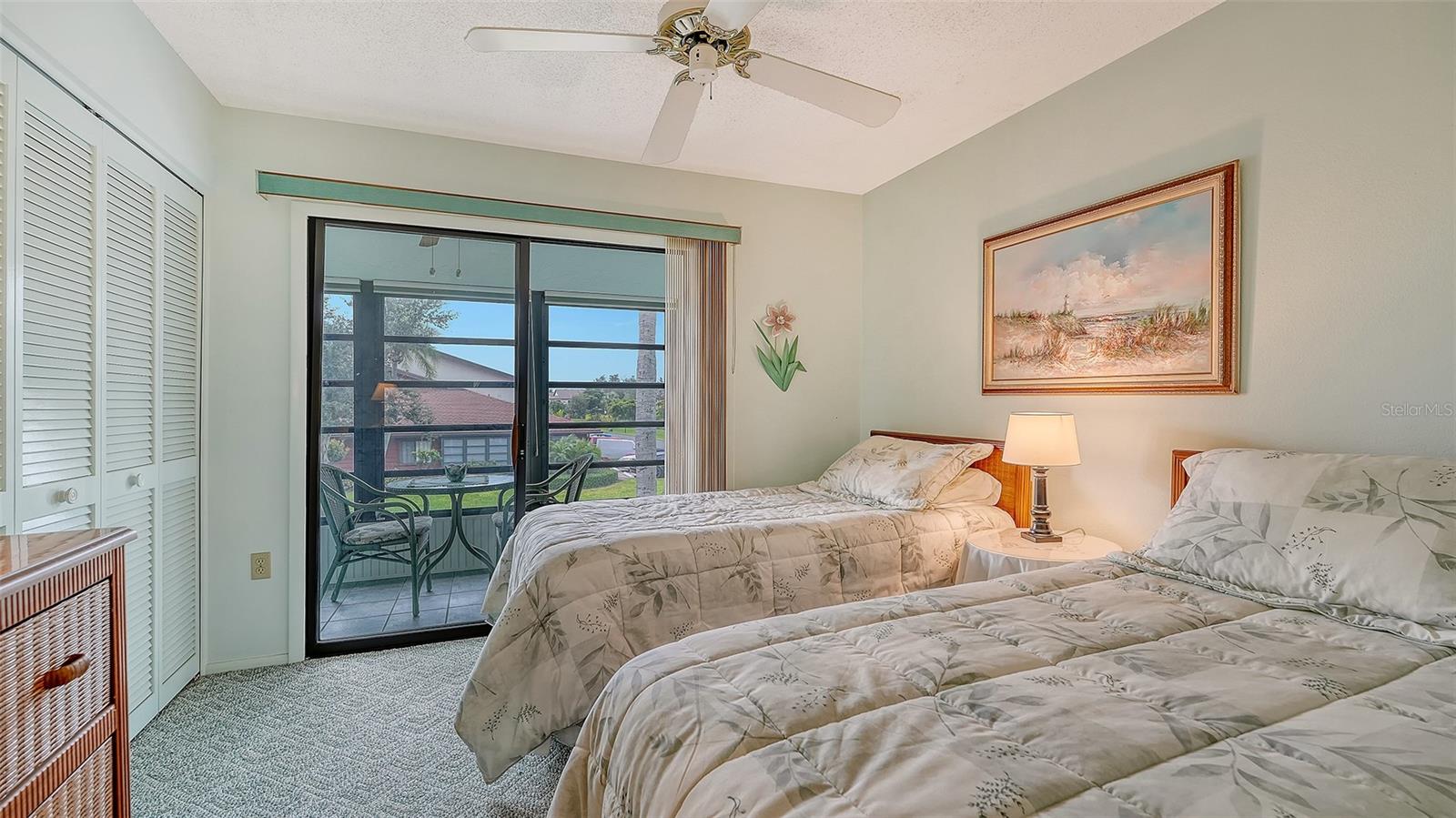 COUNTRY VILLAGE SECTION 4 - Residential