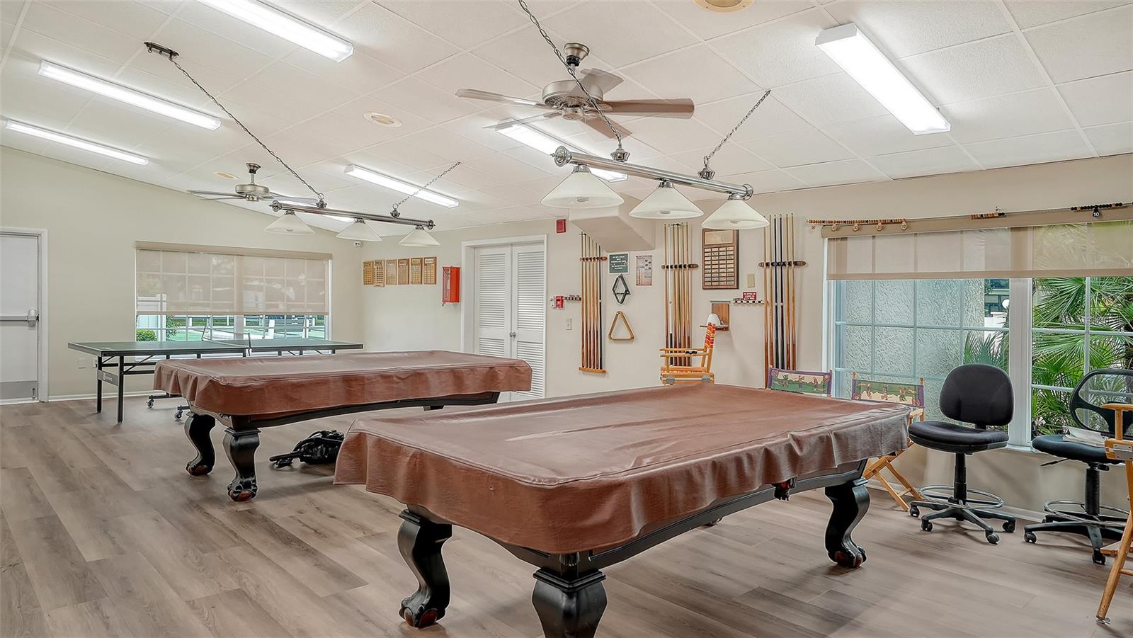 COUNTRY VILLAGE SECTION 4 - Residential