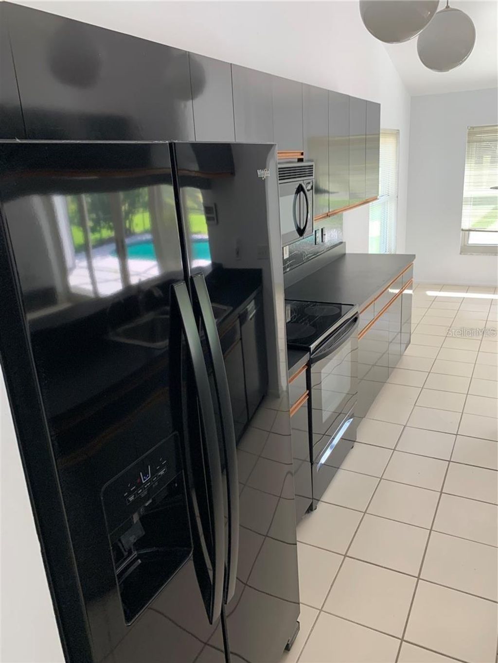 Photo of 3982 Kingston Drive, Sarasota, FL 34238 (MLS # A4680684)