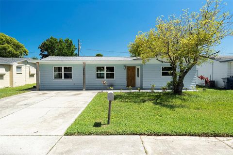 Photo of 3509 Brookston Drive, Holiday, FL 34691 (MLS # TB8400154) Photo of 3509 Brookston Drive, Holiday, FL 34691 (MLS # TB8400154)