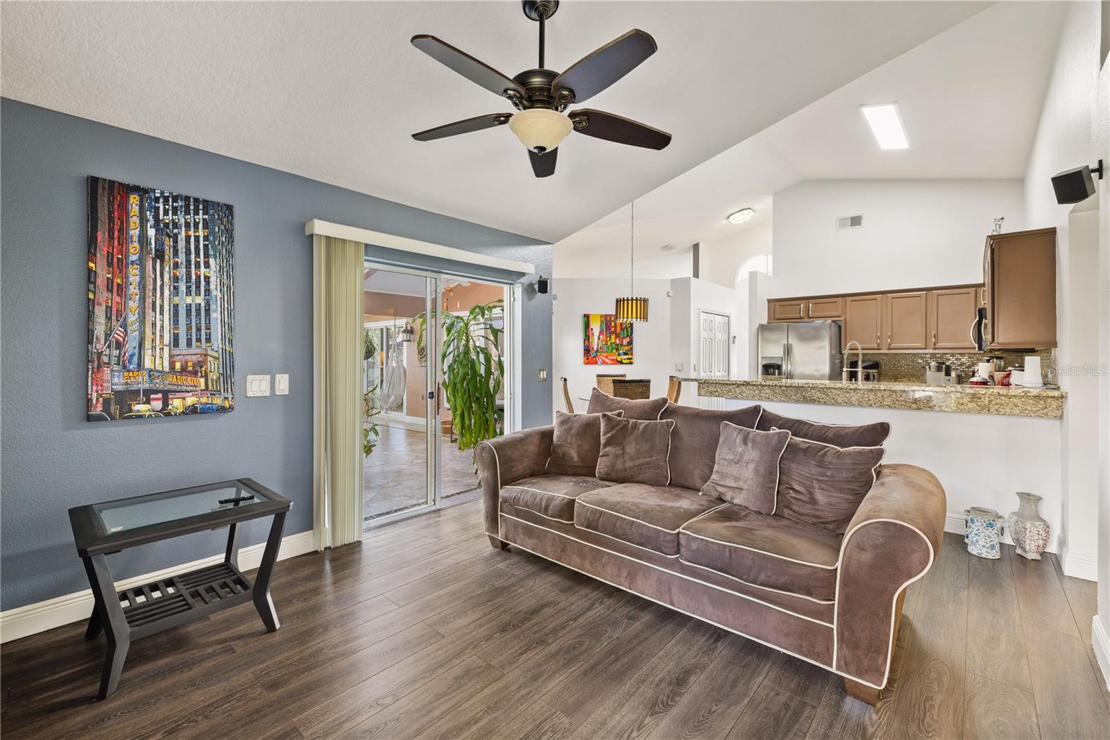 REMINGTON OAKS PH 1 - Residential