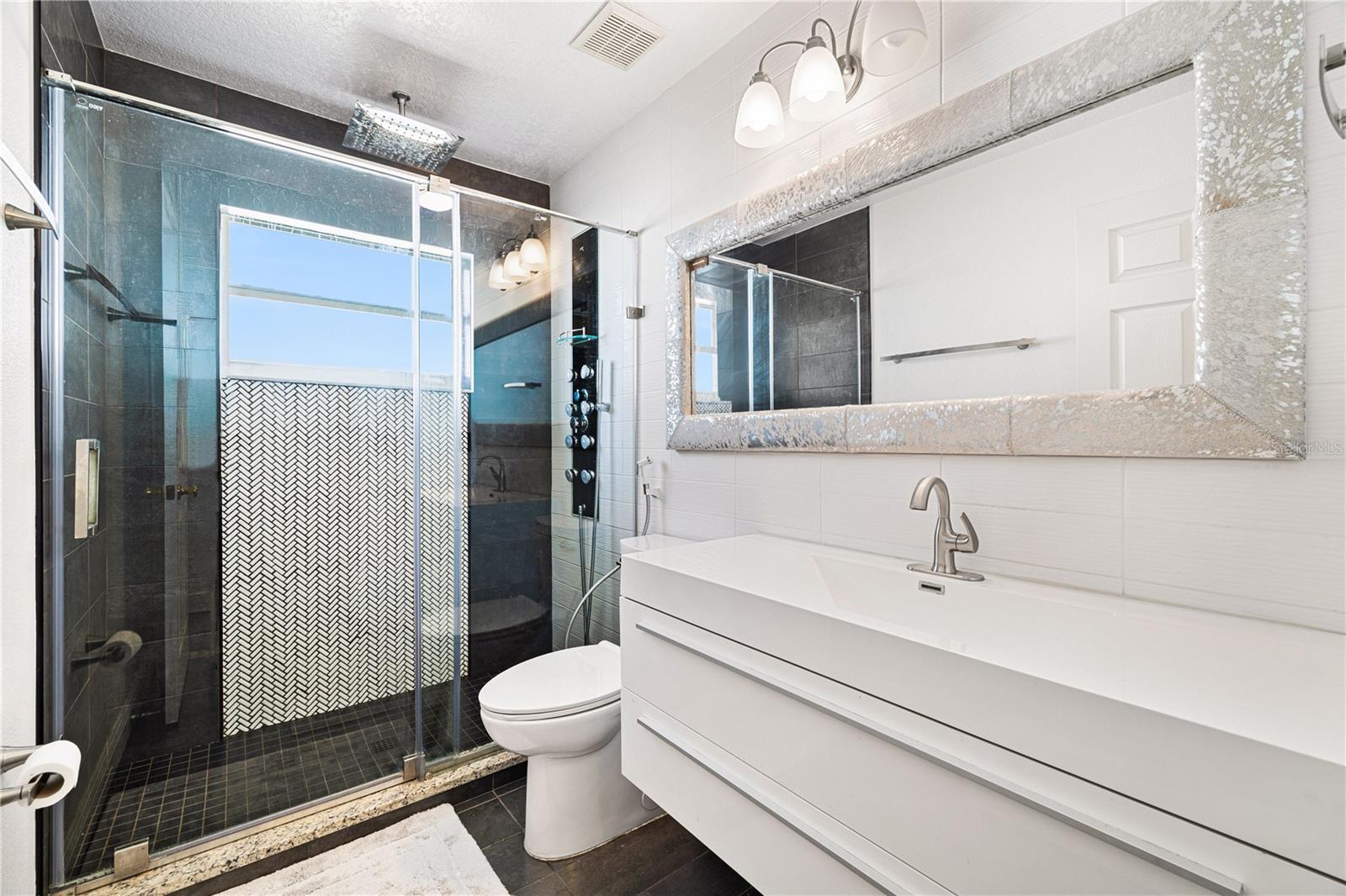 REMINGTON OAKS PH 1 - Residential