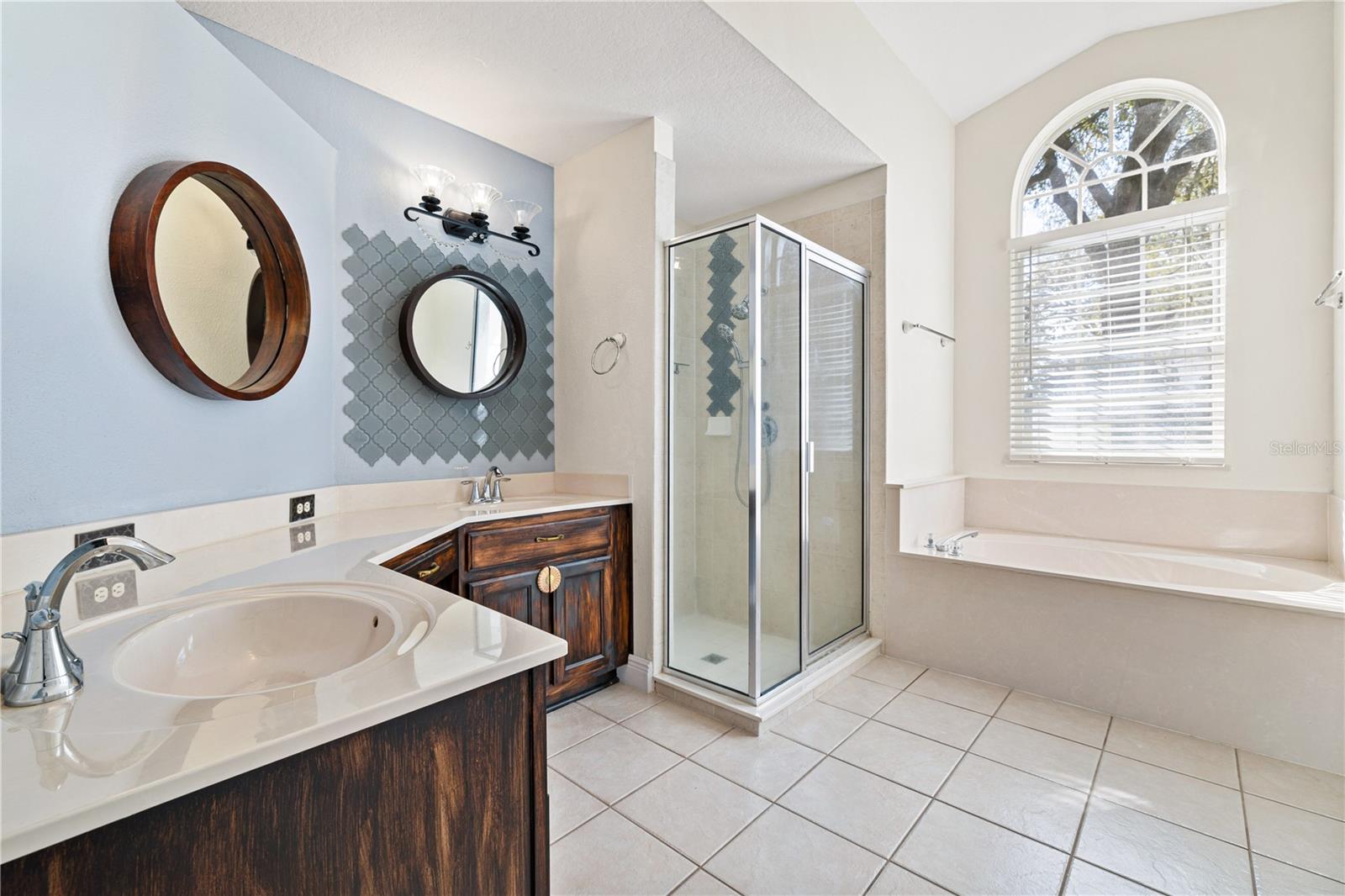 REMINGTON OAKS PH 1 - Residential