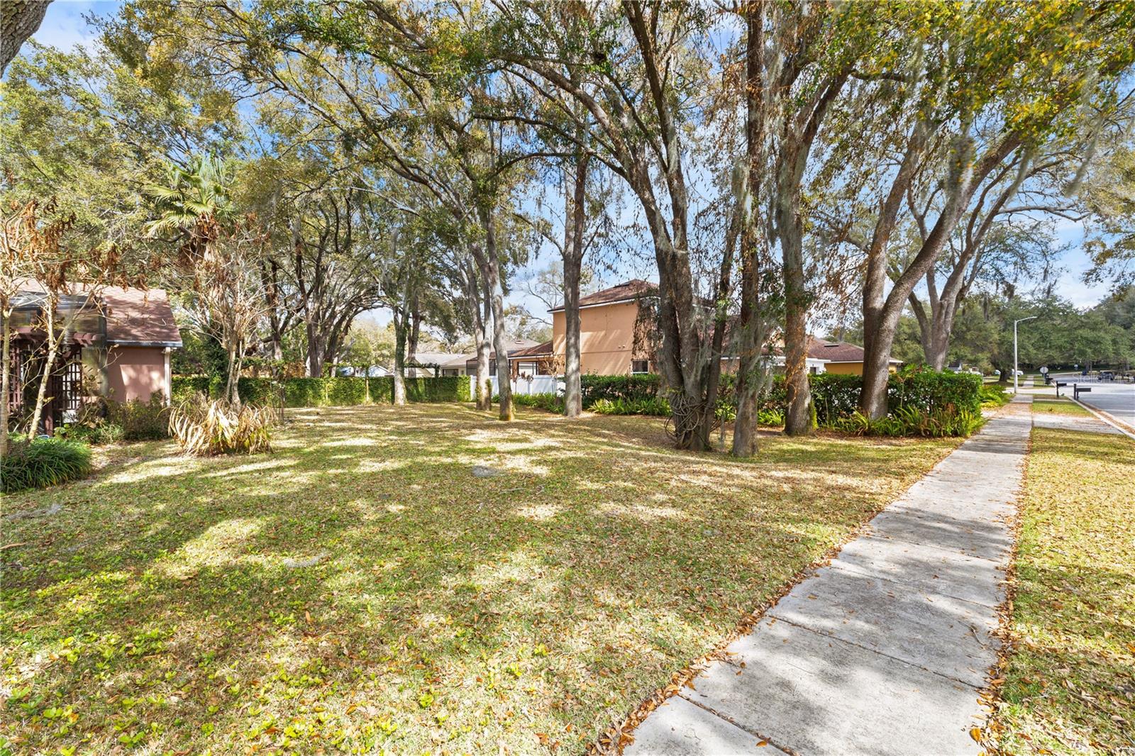 REMINGTON OAKS PH 1 - Residential