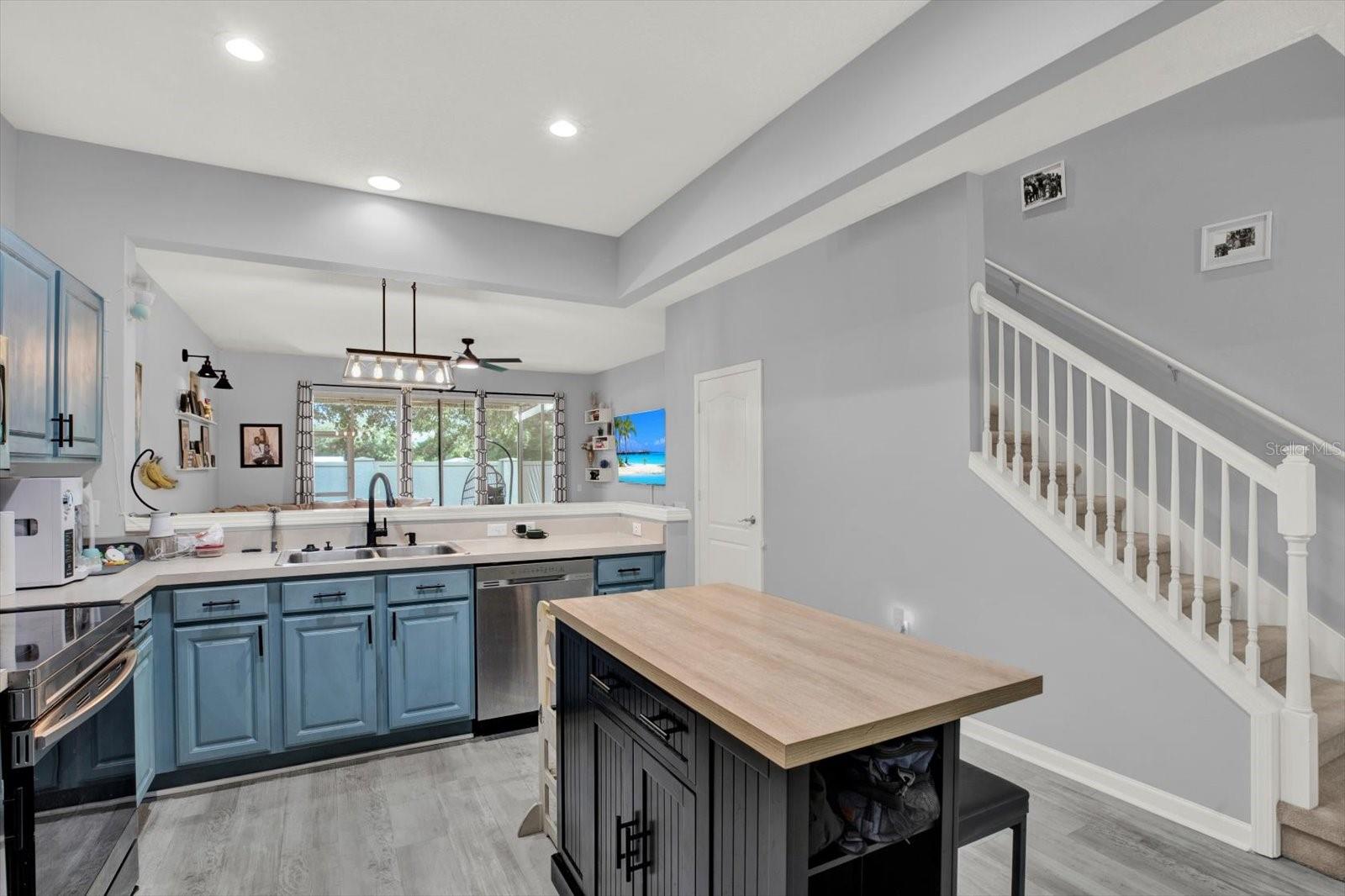 VALHALLA PH 1-2 - Residential Lease