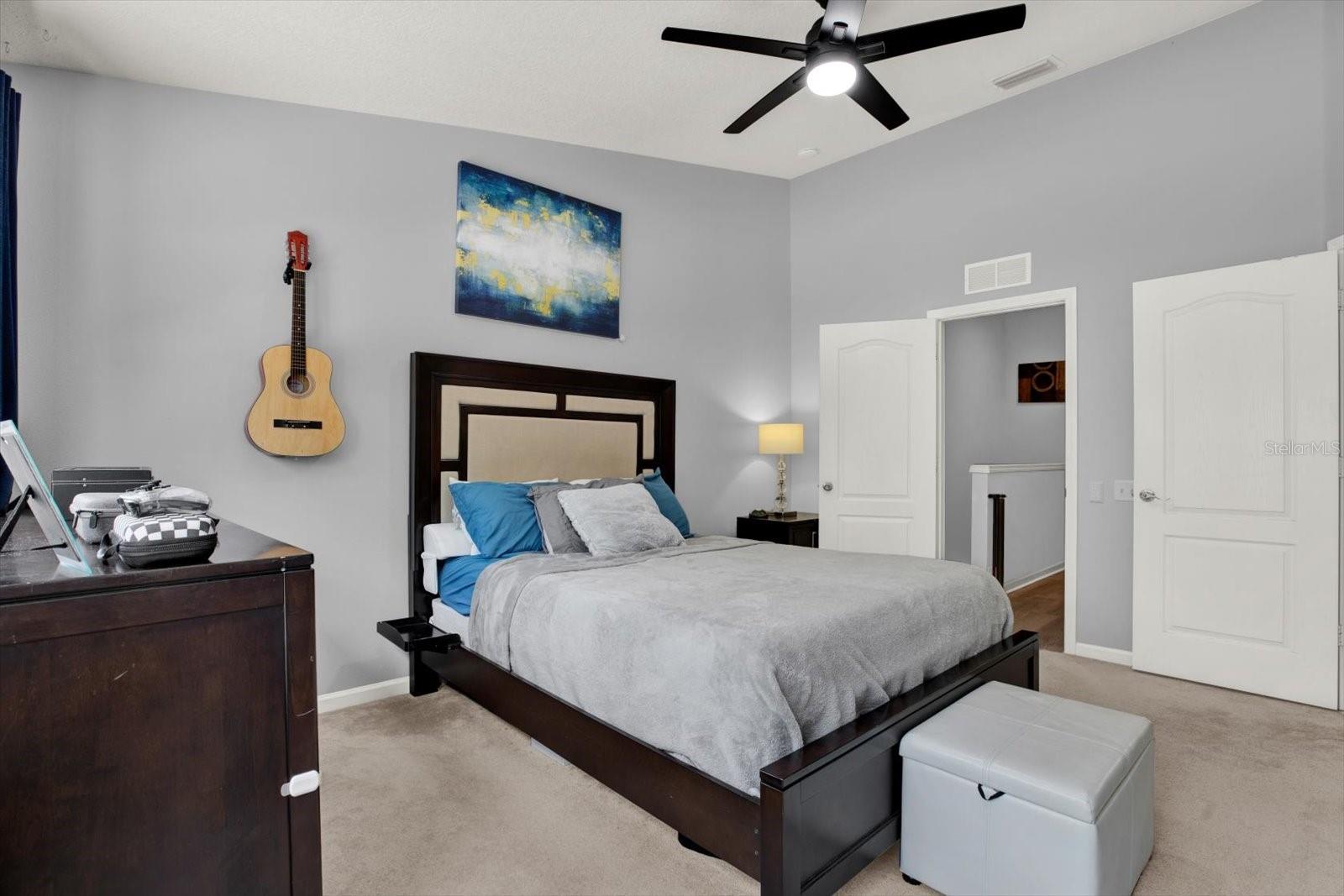 VALHALLA PH 1-2 - Residential Lease