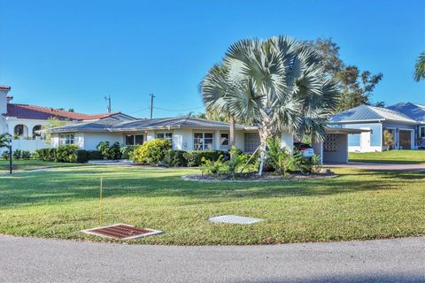 309 PARK BOULEVARD N VENICE FL 34285