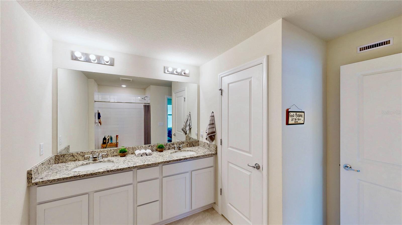 CYPRESS CAY PH 1 - Residential