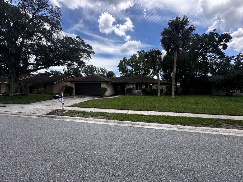 Photo of 321 Redwing Way, Casselberry, FL 32707 (MLS # O6343810)