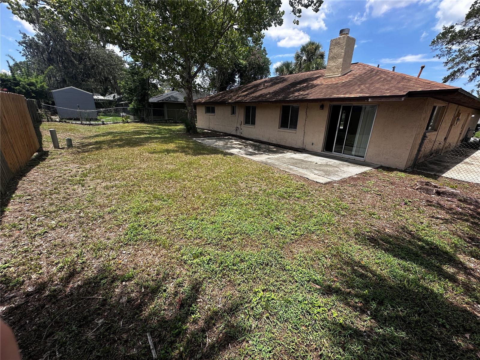 STERLING PARK UNIT 03 - Residential Lease