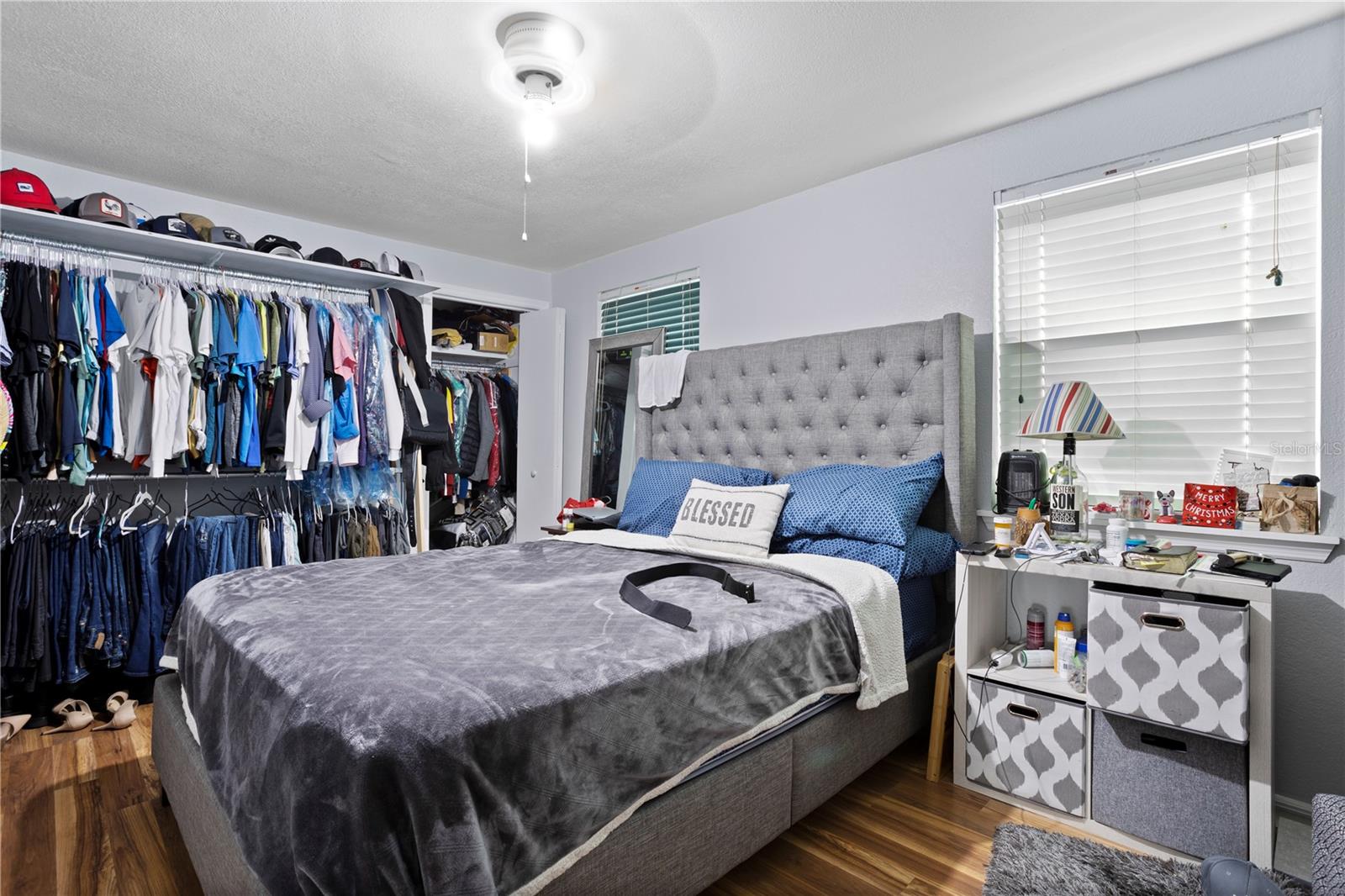 LAWNDALE - Residential Lease