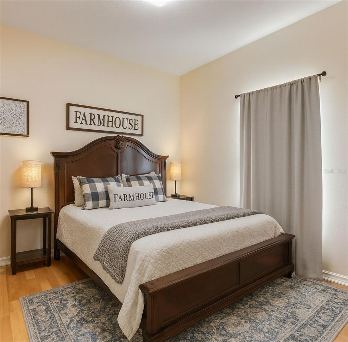 STONEYBROOK HILLS 18 - Residential