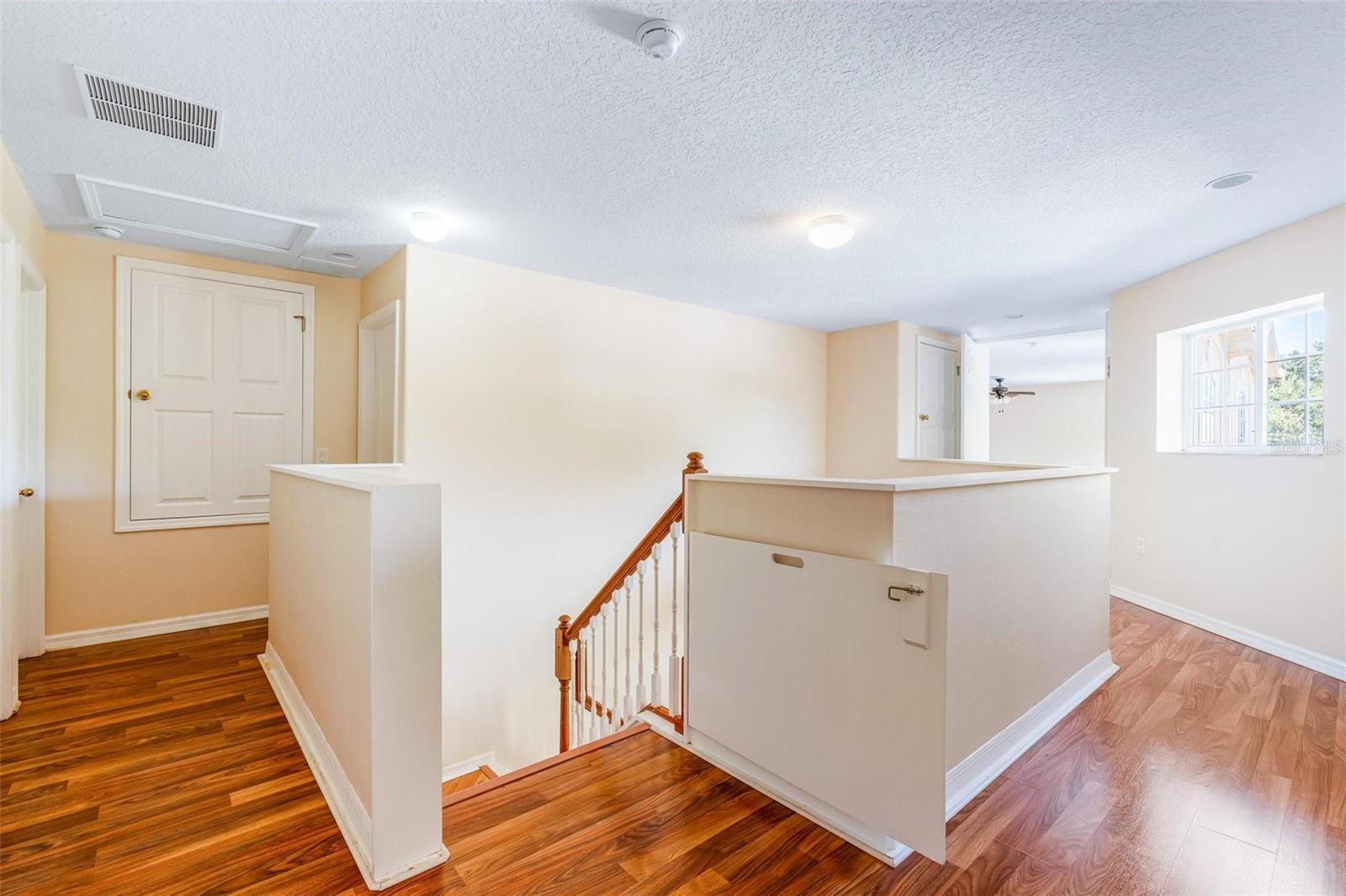 STONEYBROOK HILLS 18 - Residential