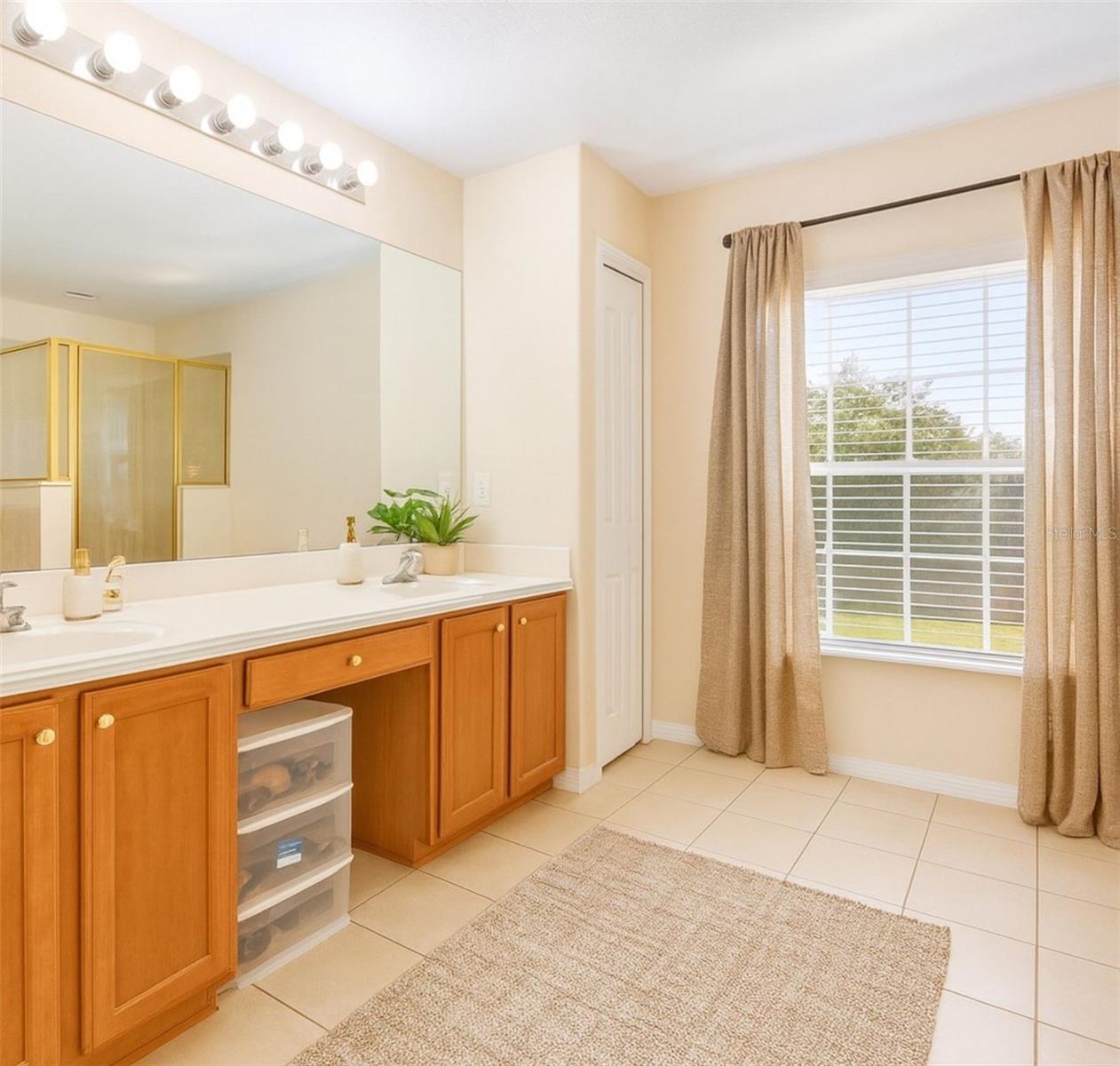 STONEYBROOK HILLS 18 - Residential