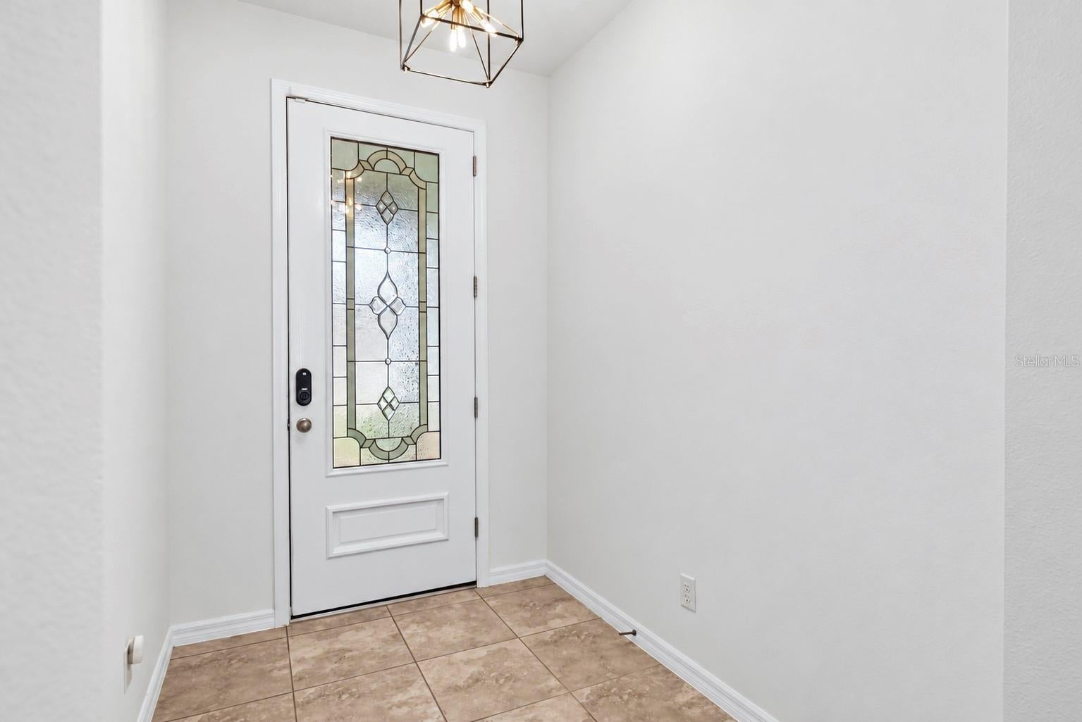 2212 NAPONE LANE