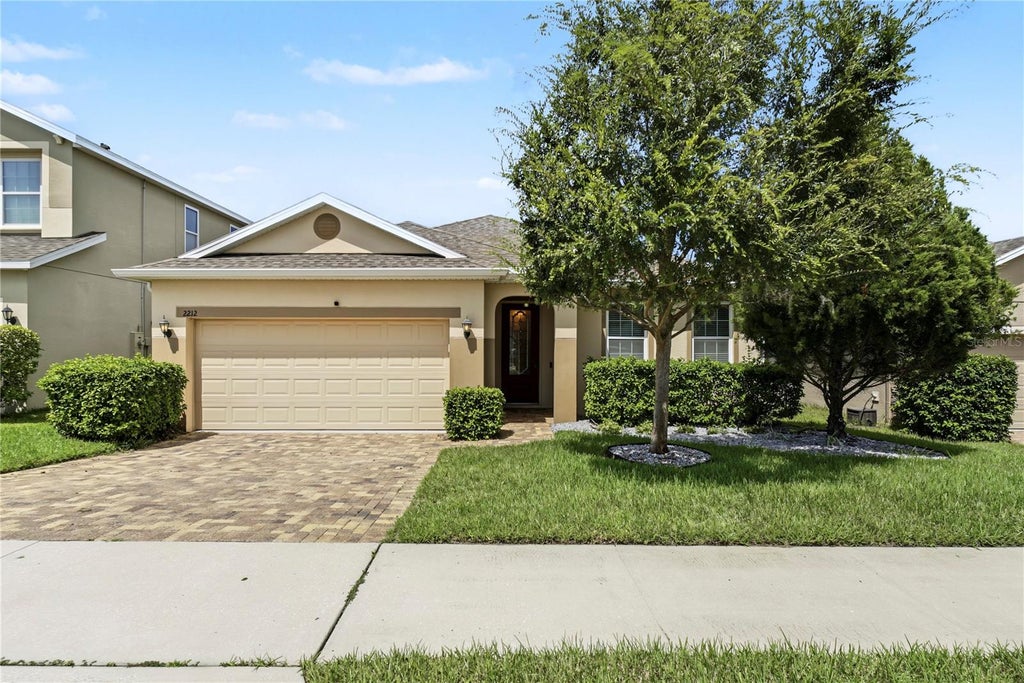 Photo of 2212 Napone Lane, Minneola, FL 34715 (MLS # O6441674)