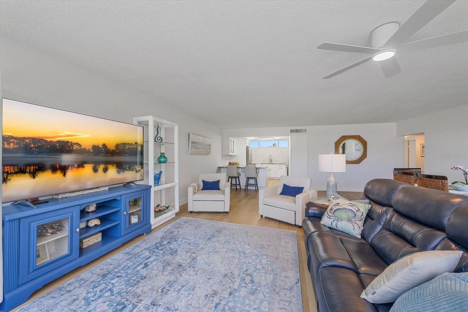 SANDS POINT - Residential