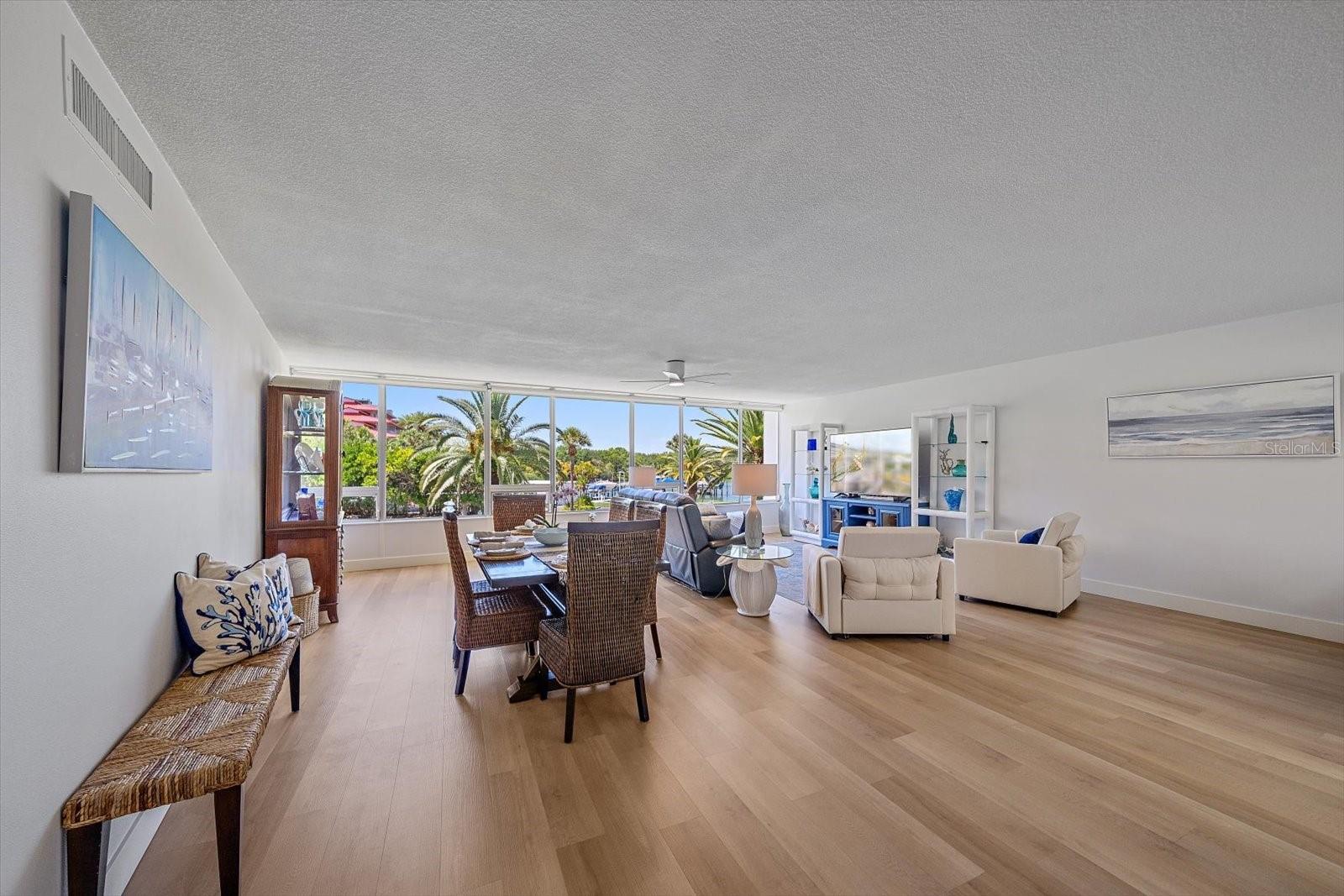 SANDS POINT - Residential