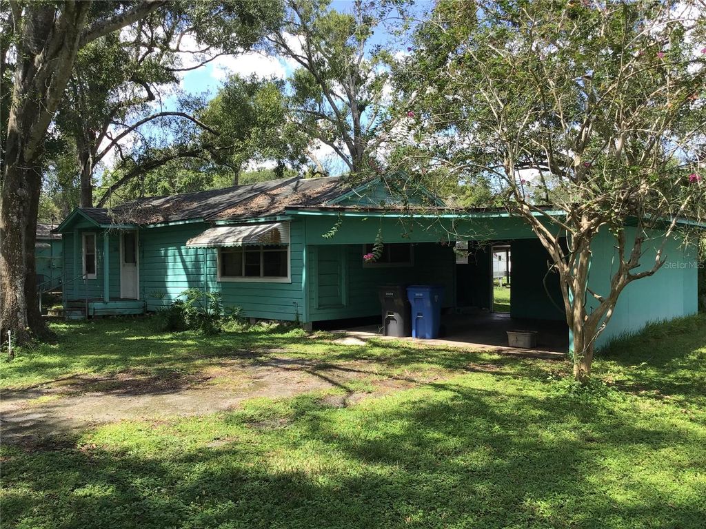 Photo of 6910 Westinghouse Avenue, Tampa, FL 33619 (MLS # TB8431256)