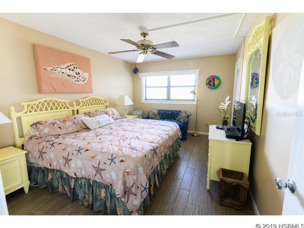 Sandpiper Towers Condo - Residential