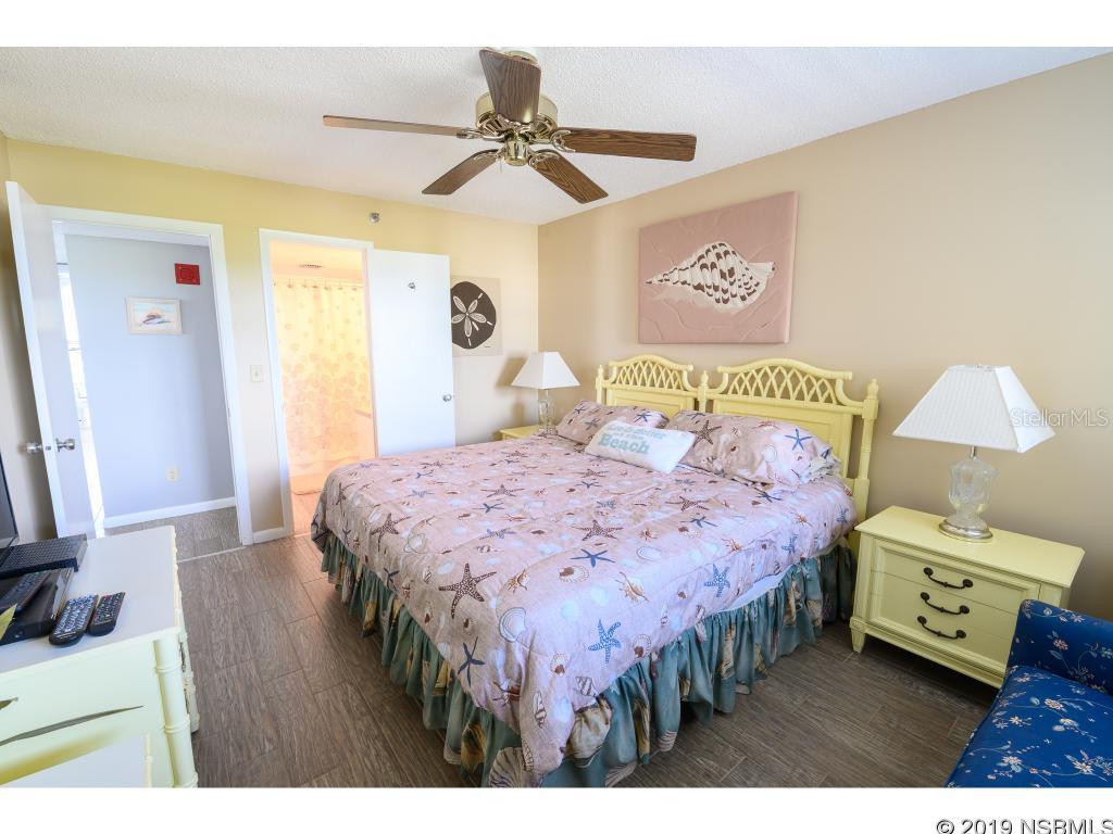 Sandpiper Towers Condo - Residential