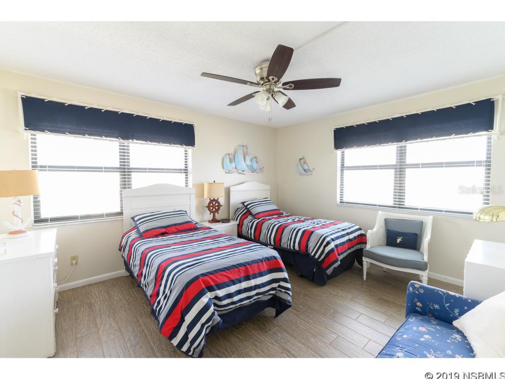 Sandpiper Towers Condo - Residential