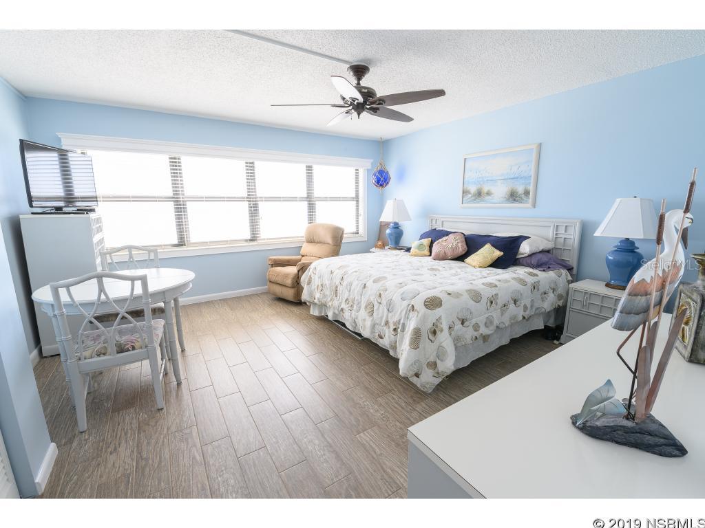 Sandpiper Towers Condo - Residential