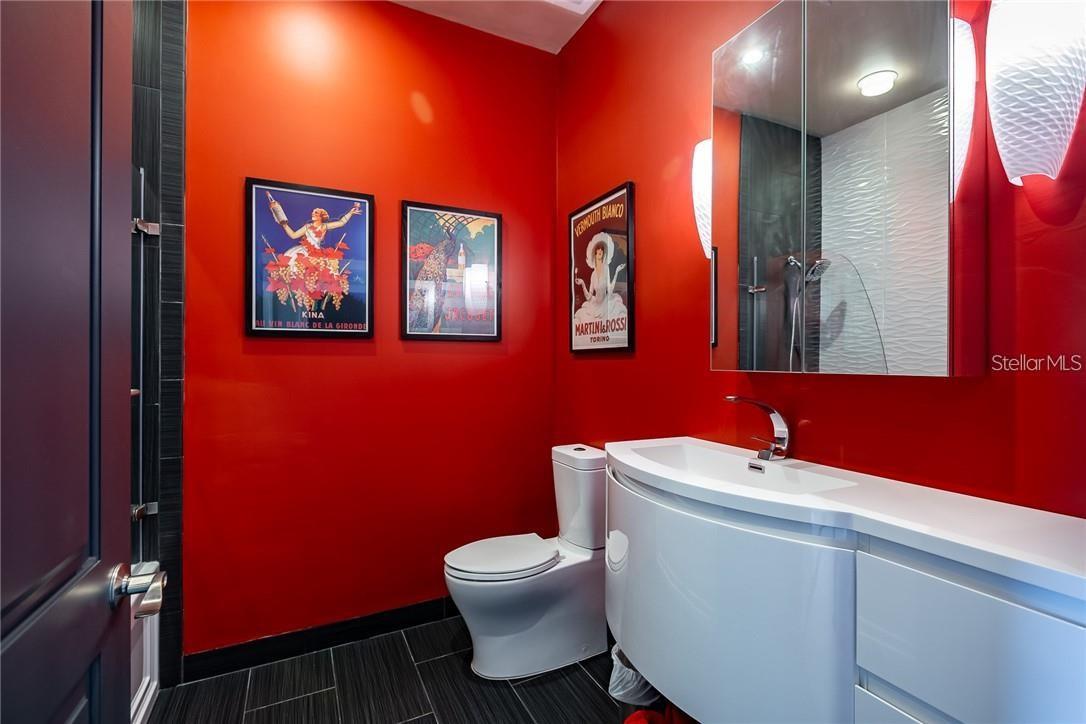 VENTANA A CONDO - Residential