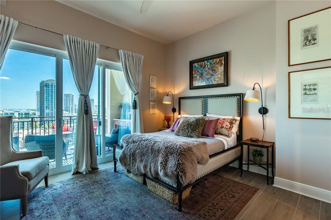 VENTANA A CONDO - Residential