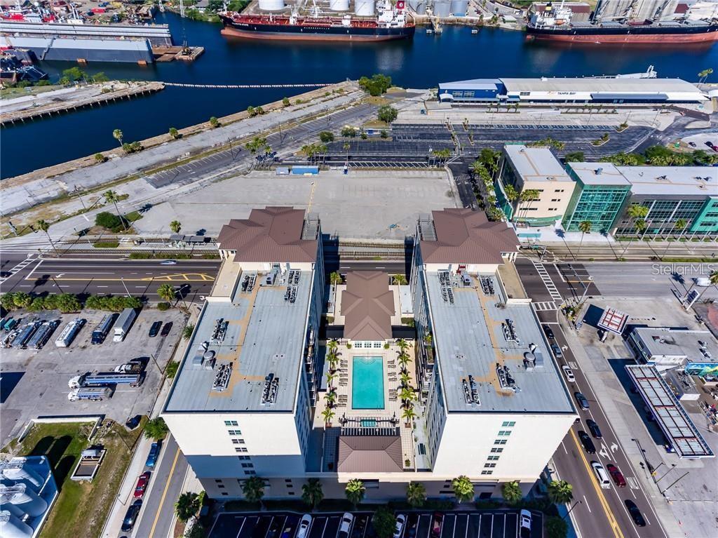 VENTANA A CONDO - Residential