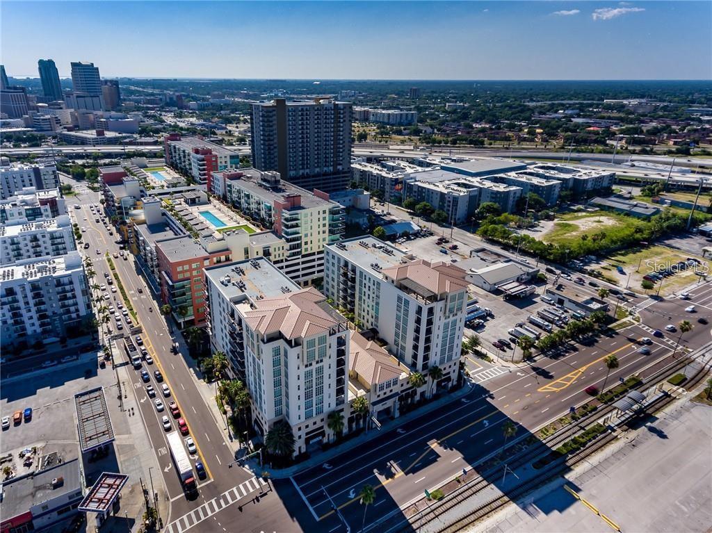 VENTANA A CONDO - Residential