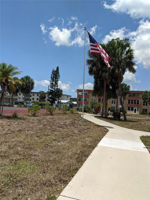 A home in PORT CHARLOTTE