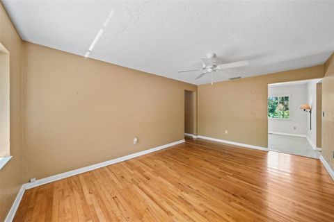 A home in TAMPA