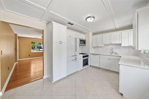 A home in TAMPA