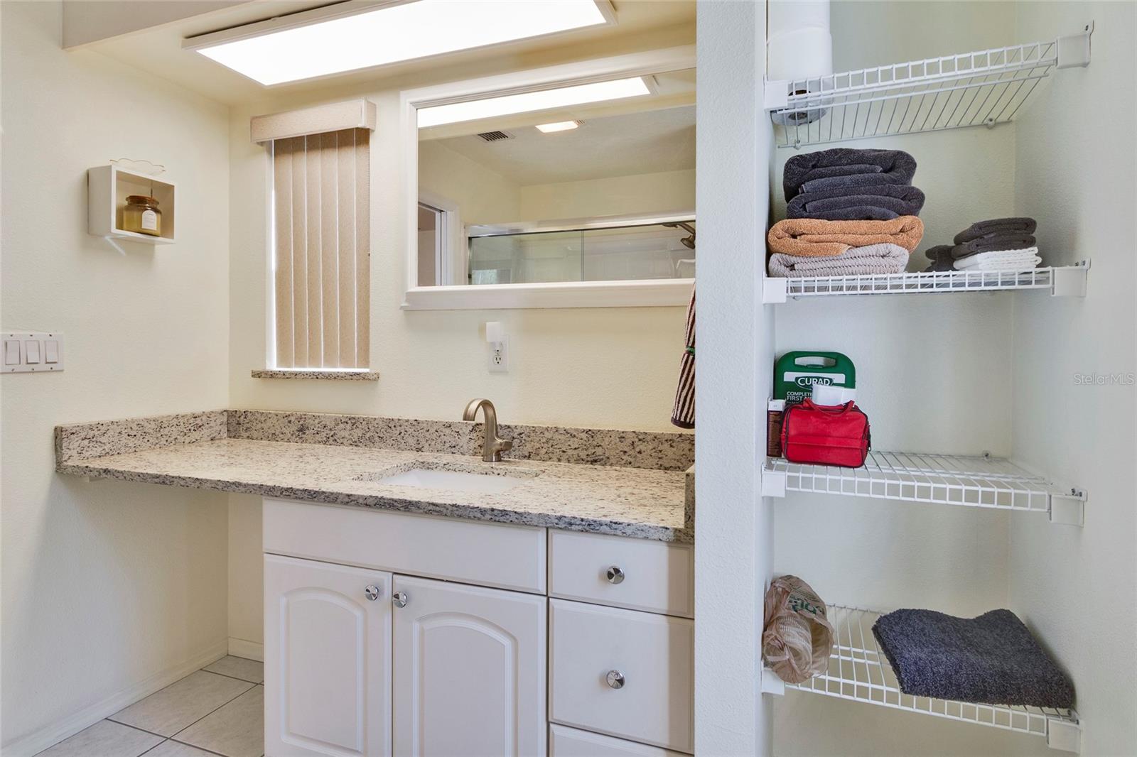 ROYAL HIGHLANDS - Residential