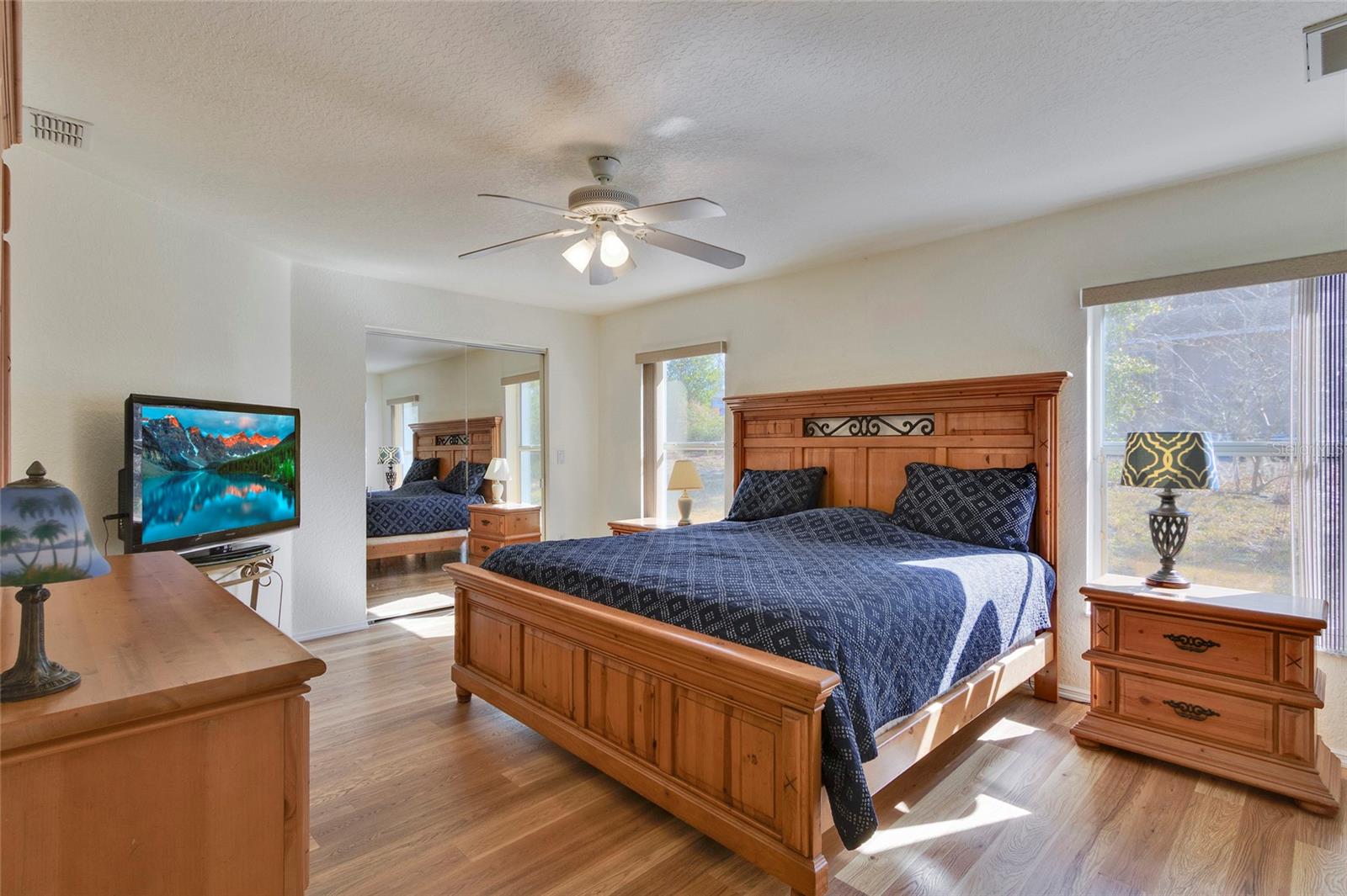 ROYAL HIGHLANDS - Residential