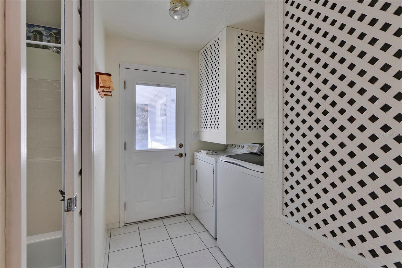 ROYAL HIGHLANDS - Residential