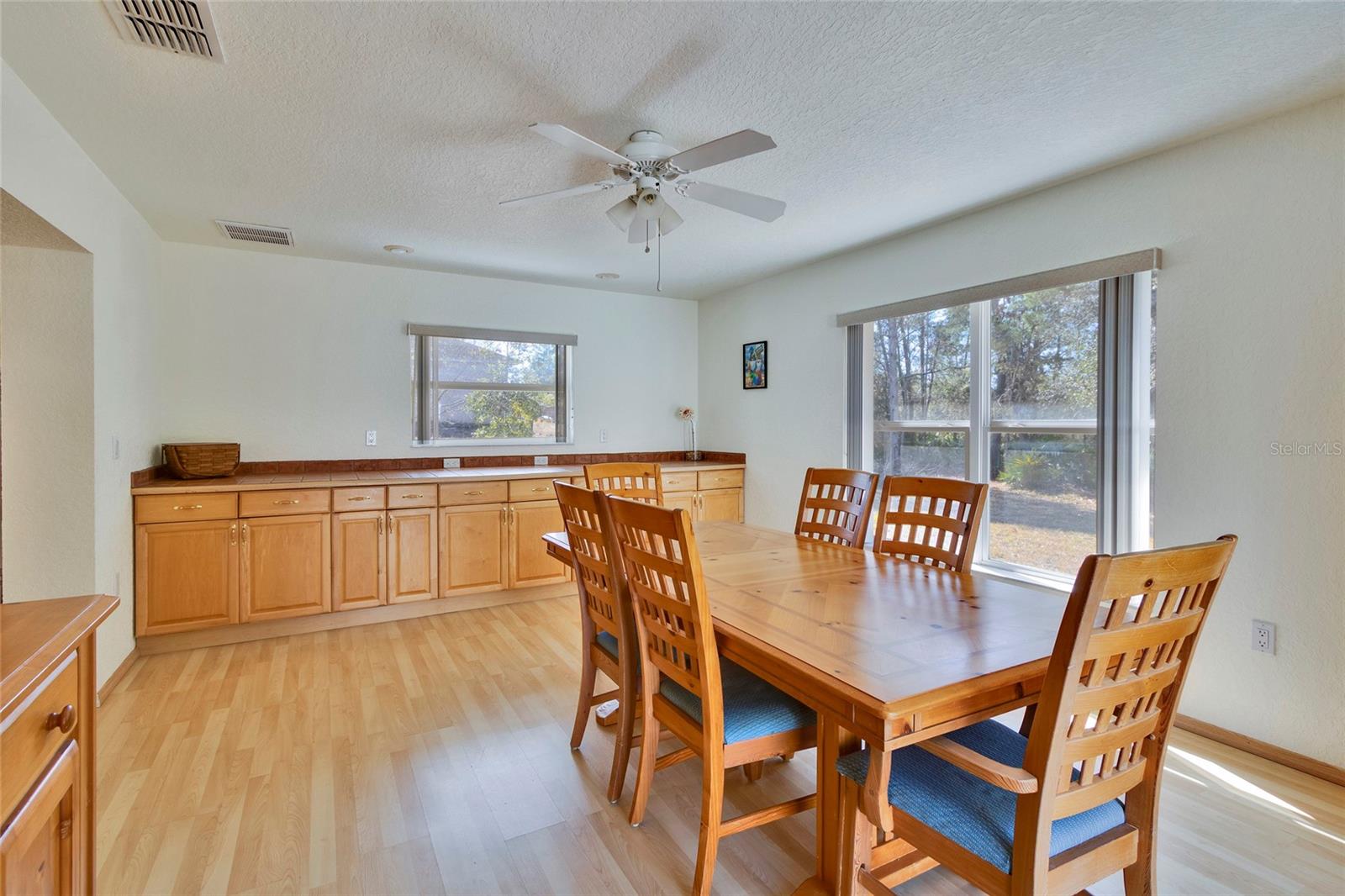 ROYAL HIGHLANDS - Residential